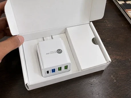 Swift Power Hub Fast Charger